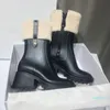 2022 bottes PVC caoutchouc beeled plate-forme genou haute botte de pluie noir imperméable Welly chaussures chaussures de pluie en plein air talons hauts