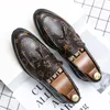 Mocasines Zapatos de hombre Estampado británico PU Borla puntiaguda Slip-on Moda Negocios Casual Boda Fiesta Diario AD088