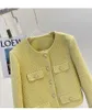2022 Autunno girocollo giacca con pannelli in tweed giallo tinta unita manica lunga monopetto bottoni giacche cappotto corto outwear 22G186250