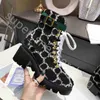 Kvinnor Ankelstövlar Designerskor Tjocksoled Desert Martin Boot Embroidery Diamonds Dekorativa lyxstövlar med ruta 35-41