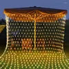 Stringhe Luci nette natalizie Maglia esterna 3x2M 6X4M Luce cespuglio impermeabile 8 modalità per cespugli di recinzione da parete da giardino Decorazioni natalizie