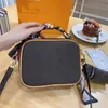 Сумка Messenger Camera Bags Цветочное письмо Сумка через плечо через плечо Моно Холст грамм Телефон Маленькая сумка с клапаном дизайнерские сумки Спорт на открытом воздухе Duffel Card Wallet Рюкзак