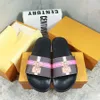 Designer-Slides, Damen-Hausschuhe, modische Luxus-Slipper mit Blumenmuster, Leder-Gummi-Flats, Sandalen, Sommer-Strand-Schuhe, Slipper, Gear-Böden, Slider4