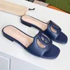 Mode dames sandalen slippers schuifontwerper luxe platte hoge hakken slippers schoenen geborduurd platform rubberen sandaal leer scheencasual schoengrootte35-44