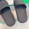 Flipers de luxo Mulheres férias casuais sapatos de praia lady peep dedo moda moda conforto slides mulas sapatos de homem plano