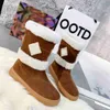 Designer Women Boots Fur Snow Boot SNOWDROP Leather Laureate Casual Shoes Soft Winter Warm Girls Sheepskin Brown Black Shoe Outdoor Half Ankle Boot 35-41 With Box