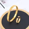 Дизайнерский браслет браслет Открытие рисунка дизайнерские ювелирные украшения Femme Серебряный набор бриллиант Лайт Смотрю Женщины Мужчины Пара браслетов Золото