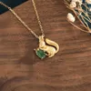 Pendanthalsband 2022 Vintage En Jade Squirrel Antique Gold S925 Silver Necklace Women's Light Luxury Jewelry