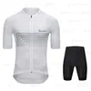 Set da corsa Raudax Summer Men's Cicling Jersey Set di abbigliamento sportivo rapido Sport MTB Maglie per biciclette per biciclette Hombre