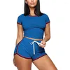 Tracks survêtements pour femmes 2022 Été Femmes Crop top à manches courtes et shorts décontractés Sport jaune rouge gris Two Piece 2pc Tenues