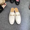 Estate uomo Pantofole da donna da spiaggia classiche Scarpe firmate Lazy Flat Baotou Infradito 100% pelle donna Scivoli Pelle scamosciata lettera pelle bovina Metallo uomo con SCATOLA