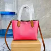 Axelpåsar läder högkvalitativa väskor kvinnor lyxiga designer tabby väska Theo Pure Color Totes mode axelhandväskor crossbody lady purse