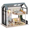 Cutebee Diy Dollhouse Kit Holzpuppenhäuser Miniaturmöbel mit LED -Spielzeug für Kinder Weihnachtsgeschenk QL02 210910220z