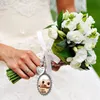 Sublimation Blanks Wedding Bouquet Charm Bridal Lacy Oval Memorial Bride Angel Pendentif Vous êtes toujours dans mon cœur Descendez avec le redimensionnement de la photo