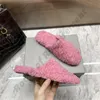 2022 harige slippers teddy platte donzige slipper sandalen geborduurde letters Paris Franse sandaal platte niet-slip pluche dames schoen zwart rood blauw wit roze met doos