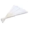 Home Decor 24 pc's/veel witte vouwing elegante zijden handventilator met cadeauzakje trouwfeest 21 cm