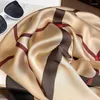 Foulards 2022 Foulard de luxe pour femmes Designer Marque Femmes Longs Châles Hiver Cou Hijab