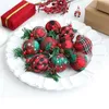 Altre forniture per feste di eventi 816Pcs Motivo a griglia in peluche Ornamenti per palline di Natale con pigne naturali Foglie Ornamenti per alberi di Natale Palline in scatola pendenti 220901