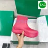 2022 Top Gummi -Pf￼tze -Kn￶chelstiefel Stiefel Stiefel hohe Erh￶hung um 6,5 cm Venetas Designer Schuhe Jute Hollyhock Kivi Schwarz Walkle -Kn￶chel Frauen l￤ssiger dicker Bodenschuh