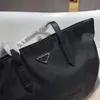 Designer 3 Piece Set Nylon Totes Shopping Tygväskor Handväskor Fashion Womens Woman Handbag Luxury Prad Black Bag