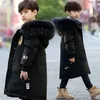 2020 새로운 고품질 겨울 어린이 소년 코트 재킷 파카 큰 어린이 두꺼운 따뜻한 코트 6 8 10 12 14 년 복어 후드 겉옷 LJ2012214D