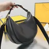 Umhängetaschen Taschen Plain Designer Crescent Handtasche Half Moon Bag Cluth Bottom Metall Brief Echtes Leder Reißverschluss Abnehmbarer Riemen Ha