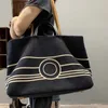 Bolsos de hombro de diseñador Bolsa de compras Bolsos de lujo para mujer Bolsos de mezclilla lavados vintage Bolso de mano Verano Playa grande Viajes Cruz Cuerpo S