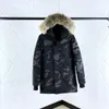 Mens Down Jacket Luxury Designer Doudoune Canadian Gooses Högkvalitativ utomhusisolering med Fleece Fashion Puffer Jackets Tracksuits Vinterstorlek XS-XXL