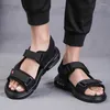 Sandalen de Geta Casual 44 Komfort M￤nnliche Schlupf Sandalias Sandale R￶mische Plage Gr￶￟e M￤nner Sommerkleid Praia Schuh Homme Gladiator Herren