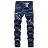 Męskie dżinsy modowe męskie dżinsowe niebieskie patchwork długie spodnie męskie spodni plus size 40 42 JB935