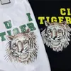 Мужские футболки Tiger Designer 2022 Spring and Sumer Tide Letter Animal Print Clothing Пары Топы с круглым вырезом для мужчин и женщин Классические повседневные футболки больших размеров