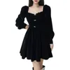 Casual Kleider Retro Französisch Gericht Stil Elegante Sexy Samt A-Line Kleid Frauen Lange Puff Ärmel Quadrat Kragen Solide Mini party Outfit