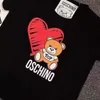 Kinder-Sommer-T-Shirts, Designer-T-Shirts für Jungen und Mädchen, modische Bärenbuchstaben, Mosaik-gedruckte Tops, Kinder, lässig, trendige T-Shirts, mehr Farben, luxuriöse Oberteile von hoher Qualität