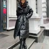 Mulheres de parkas com capuz Pu parkas feminino Moda gravata Belém Casacos Mulheres elegantes sólidos couro falso de couro longo longo de legendas femininas T220902