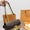 Les nouveaux sacs femmes épaulebags fille marque sac mode dame dame-sacs femme sac à main chaude sacs classiques coche de fashion feme