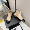 2022 stivali moda scarpe spesse borchiate disegno di giunzione in pelle allacciatura decorativa modo di apertura sz35-41