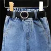 Spring Autumn Dziewczęta Jeansy dżinsowe spodnie Dzieciowe spodnie Dzieci Dna Modna Moda Szerokie Pockete Pocket Bud Talia 1 do 7 lat 20220903 E3