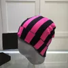 2022 modeontwerper Beanie Man Woman Casquette Cashmere gebreide muts Warm luxe honkbal sport gebreide hoeden schedel petten gemonteerd klassieke hoed casual motorkap cap