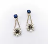 2022 파란색과 크리스탈 다이아몬드 꽃 디자인이있는 최고 품질의 매력 드롭 이어링 박스 스탬프 PS7144A