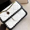 Bolsas de compras de bolsas CC 2022SS Mini Flap Flap de tofu Trenzada Contraste Color Class Classiced Hardware Crossbody Designer Luxury