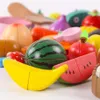 クッキング大根のキッチンセットロールは木製の磁気果実と野菜の切断食品おもちゃを再生します339G