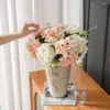 Fiori decorativi Simulazione testa grande Ortensie Sposa Mano che tiene bouquet Guida di nozze Fioritura di seta Finta decorazione domestica artificiale