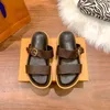 lv louis vuitton Вы Designer Buckle Latch Trapers Couples Fashion Classic Slipper Designer Pu Leather Beach Lois de loi