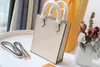 2021 مصمم الأزياء الفاخرة حقائب الأزياء Women Classic Style Totes Highting Shopping Travel Design Street Street Letter Printing Mini