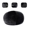 Berets Retro Beret Massive schwarze Nachahmung Nerzhut Männer dicker vorderer flacher Kopf Vater warmer Winter mit Ohrenschützer Mode