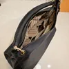 Kvinnor handväska handväska axelväska läderväskor mode prägling texturdesigner