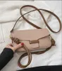 Znane damskie torebki wieczorowe Designerskie torby na ramię Luksusowa monochromatyczna moda Skórzana torba Czarna wysokiej jakości torebka damska z łańcuszkiem Torebka Crossbody Totes