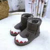 Kids Snow Boots Designer Snowshoes Sneakers czarny kasztan fioletowy różowy granatowy klasyczny klasyczny but z kreskówek chłopcy butów zimowe butę 24-35 prezent świąteczny