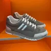 المصمم الشهير Men Trail Sneakers Shoes Technical Sele Sole Men Skatoboard Fabrics Absual Discal Walking Luxury Comfort Trainer