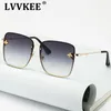 Sunglasses 2022 Luxury Square Bee Women Men Brand Designer Metal Frame Oversized Sun Glasses Female Grandient Shades Oculos